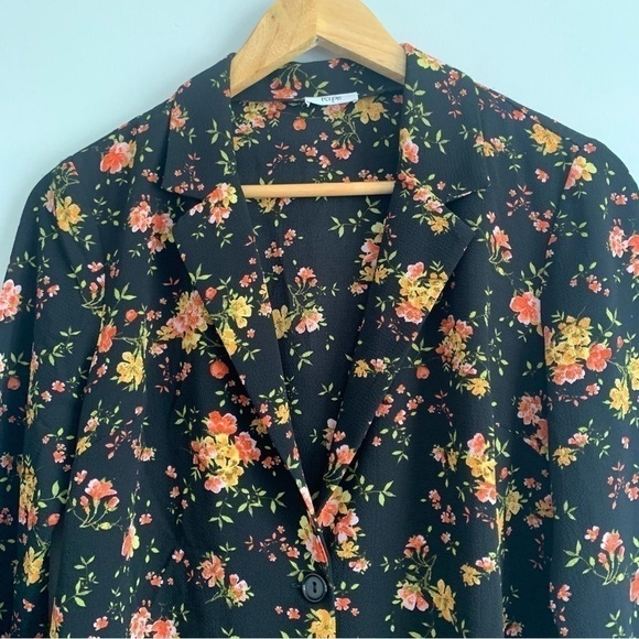 Ripe Floral Blouse Size L - Picture 8 of 11